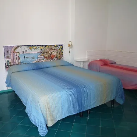 Alojamento de Acomodação e Pequeno-almoço Villaverde Positano